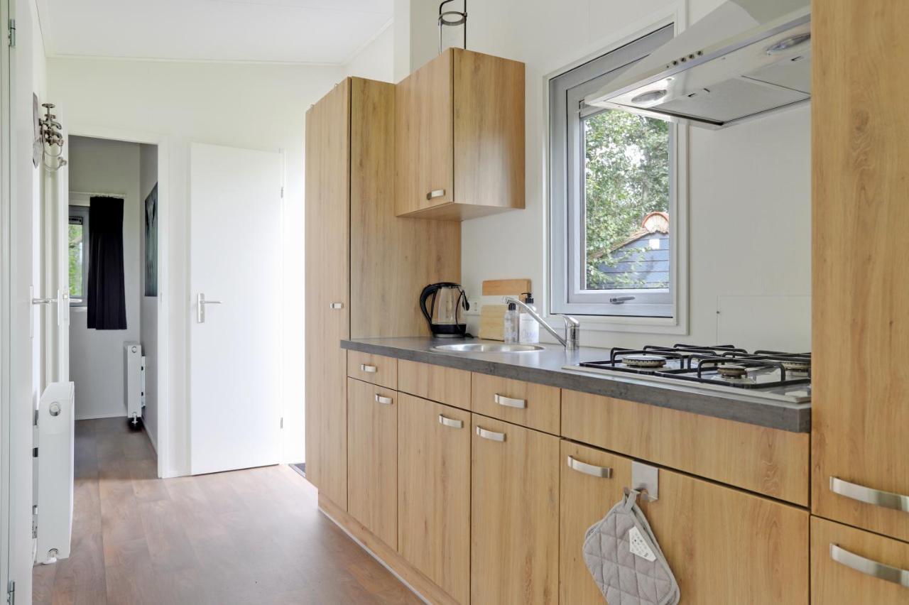 Oosterwolde  Landelijk Chalet 87 מראה חיצוני תמונה